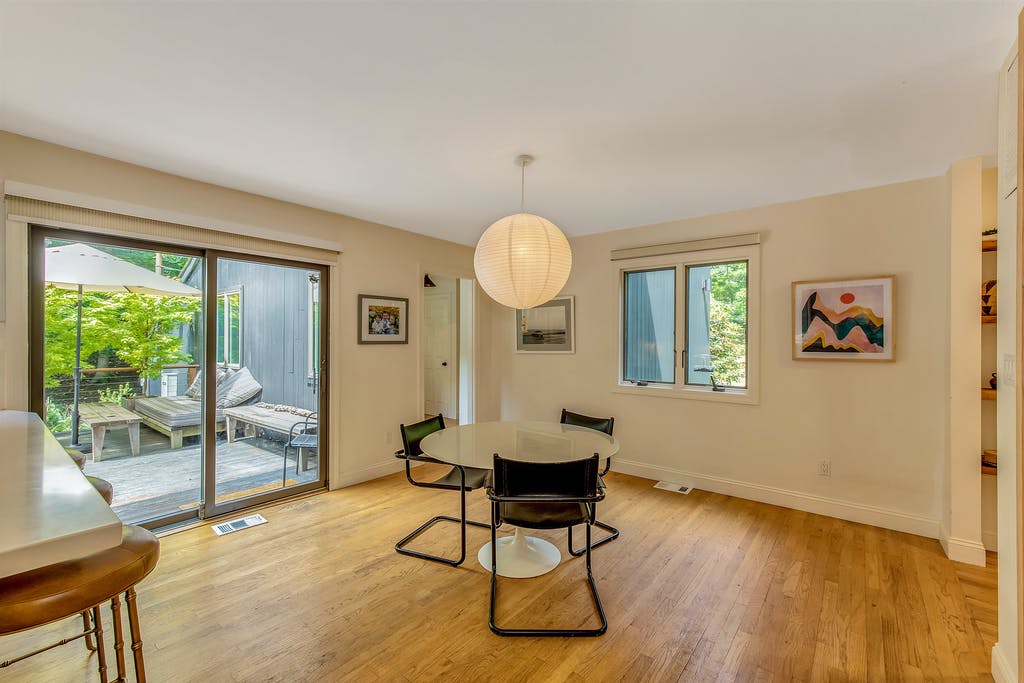 017-386610-022-7 Oakwood Dr W - VT50 - Gio_10338622